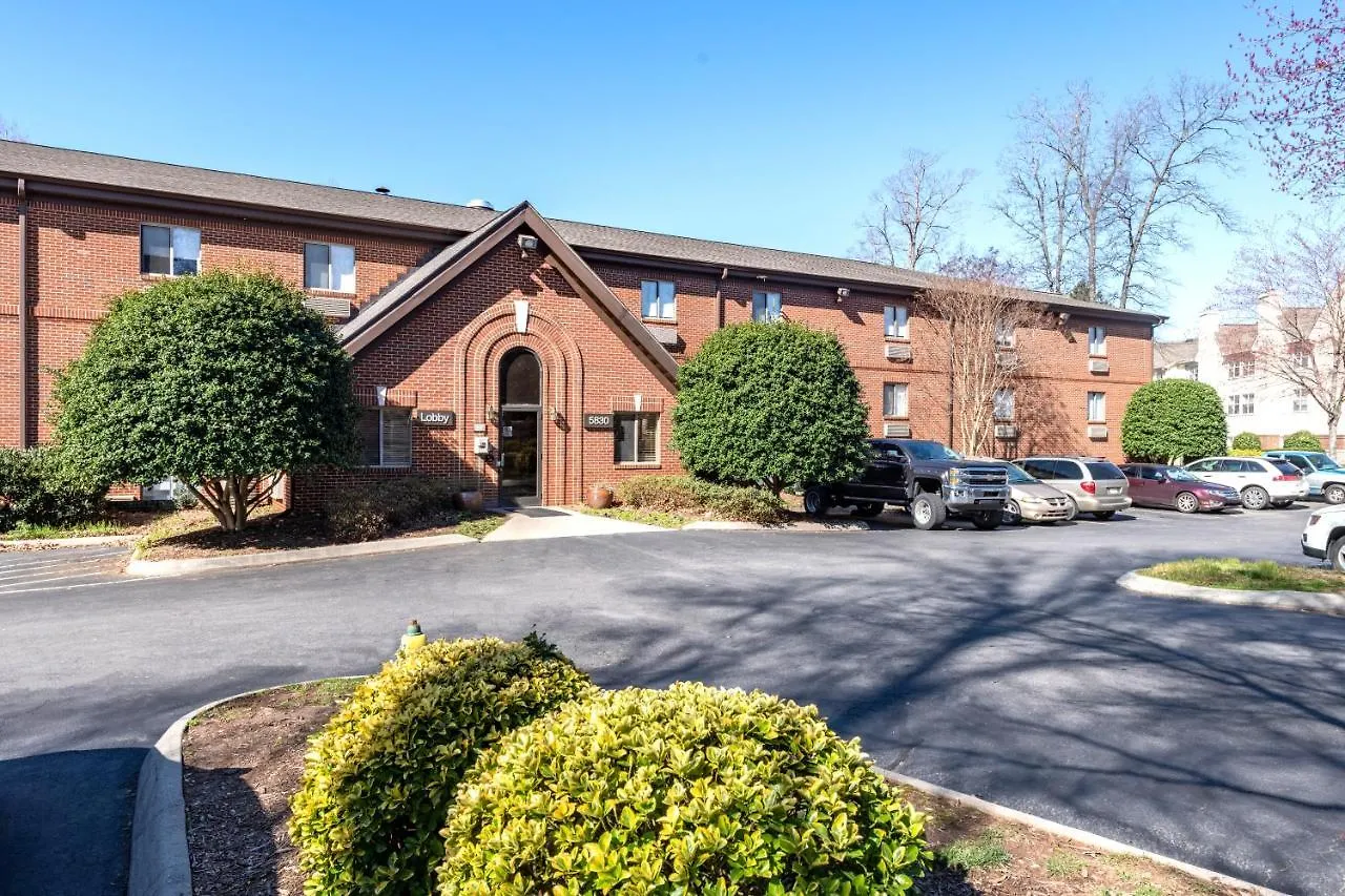 Extended Stay America Select Suites - Charlotte - Tyvola Rd - Executive Park Hotel