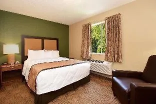 Extended Stay America Select Suites - Charlotte - Tyvola Rd - Executive Park Hotel