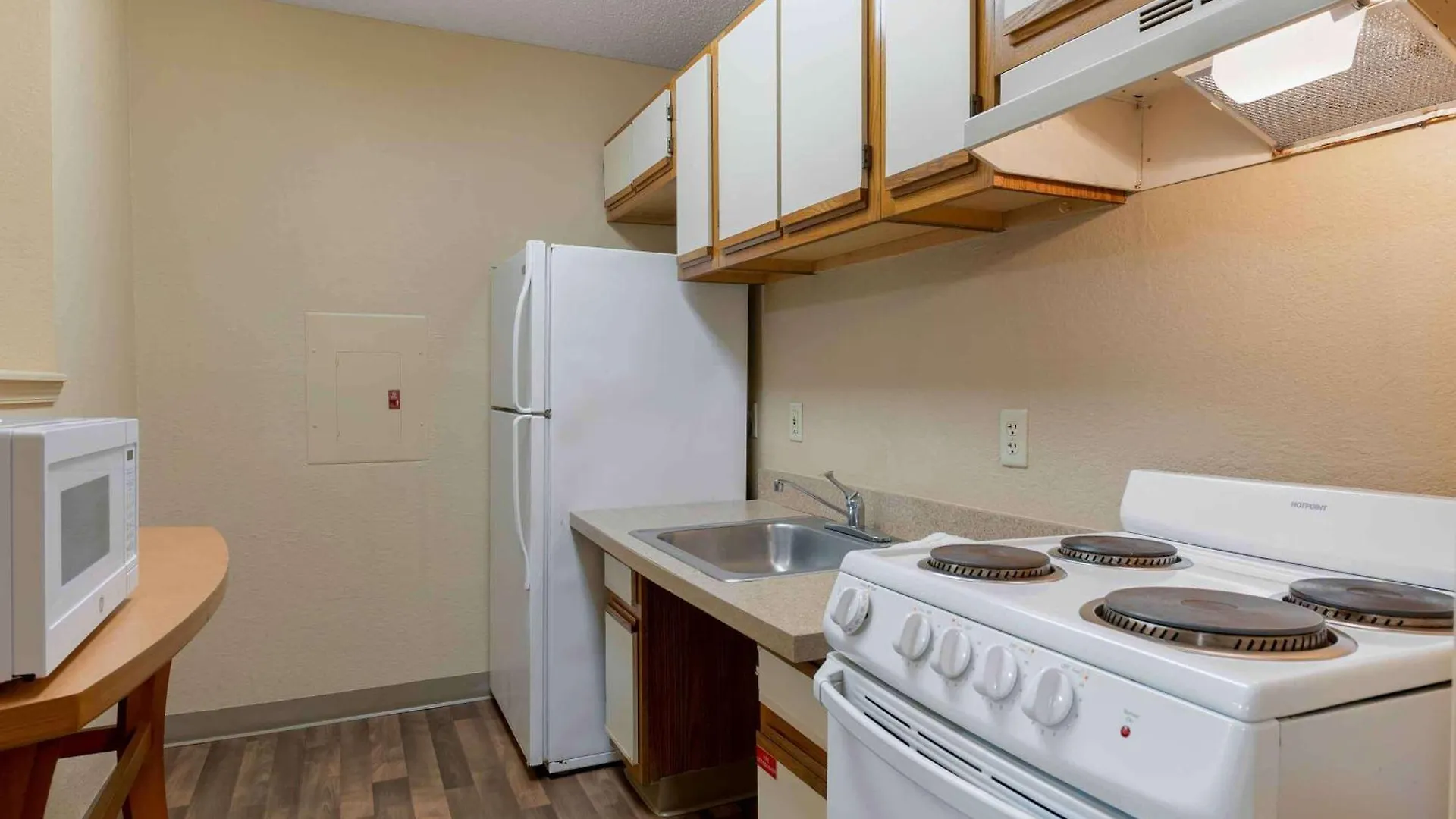 Extended Stay America Select Suites - Charlotte - Tyvola Rd - Executive Park